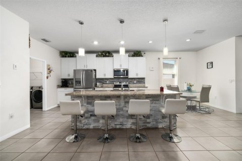 Villa ou maison à vendre à Ocala, Floride: 4 chambres, 217.76 m2 № 2427617 - photo 9