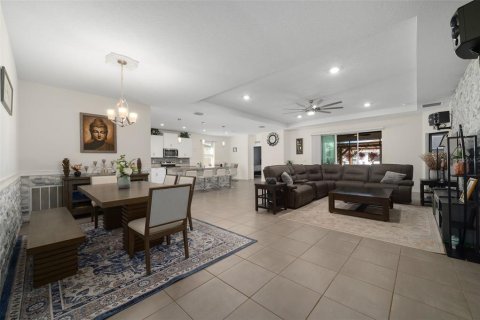 Villa ou maison à vendre à Ocala, Floride: 4 chambres, 217.76 m2 № 2427617 - photo 4