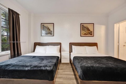 Купить кондоминиум в Майами-Бич, Флорида 32.52м2, № 1958287 - фото 10