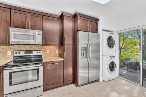 Copropriété à louer à Pembroke Pines, Floride: 2 chambres, 75.72 m2 № 1852069 - photo 22