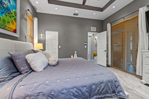 House in Homestead, Florida 4 bedrooms, 197.14 sq.m. № 2057470 - photo 30