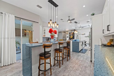 House in Homestead, Florida 4 bedrooms, 197.14 sq.m. № 2057470 - photo 16