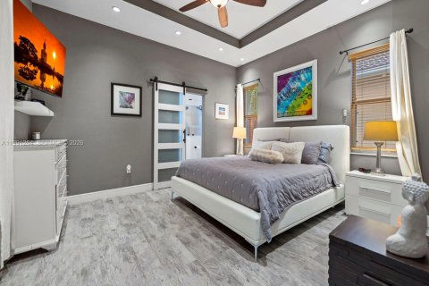 House in Homestead, Florida 4 bedrooms, 197.14 sq.m. № 2057470 - photo 27