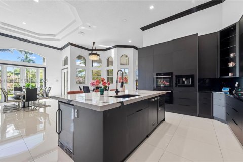 Купить виллу или дом в Дейви, Флорида 4 спальни, 374.02м2, № 1994441 - фото 24