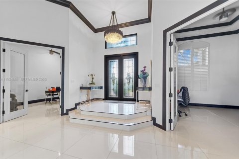 Купить виллу или дом в Дейви, Флорида 4 спальни, 374.02м2, № 1994441 - фото 8