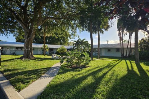 Condominio en venta en Lighthouse Point, Florida, 1 dormitorio, 63.17 m2 № 1939720 - foto 19