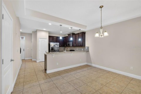 Adosado en venta en Davenport, Florida, 3 dormitorios, 151.62 m2 № 2226176 - foto 6