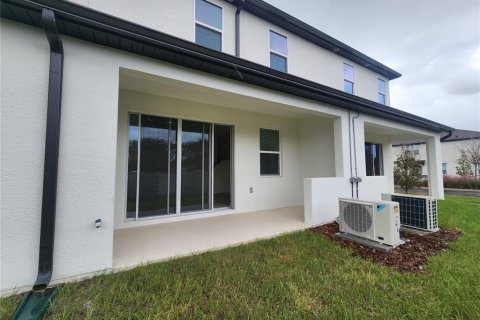 Townhouse in Kissimmee, Florida 3 bedrooms, 151.24 sq.m. № 2394052 - photo 18