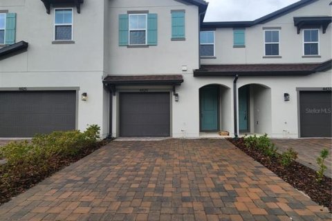 Townhouse in Kissimmee, Florida 3 bedrooms, 151.24 sq.m. № 2394052 - photo 3