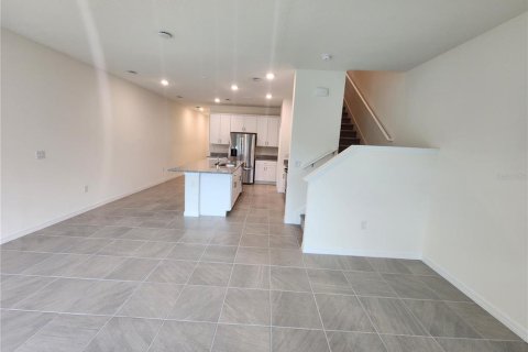 Townhouse in Kissimmee, Florida 3 bedrooms, 151.24 sq.m. № 2394052 - photo 8