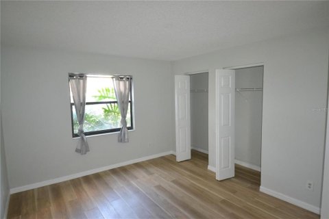Condo in Palm Harbor, Florida, 2 bedrooms  № 1821377 - photo 26