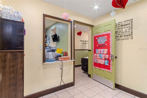 Propiedad comercial en venta en Daytona Beach, Florida, 301.56 m2 № 1559036 - foto 3