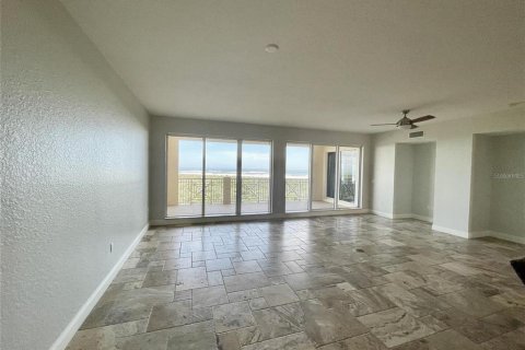 Copropriété à louer à New Smyrna Beach, Floride: 3 chambres, 196.67 m2 № 1808214 - photo 7