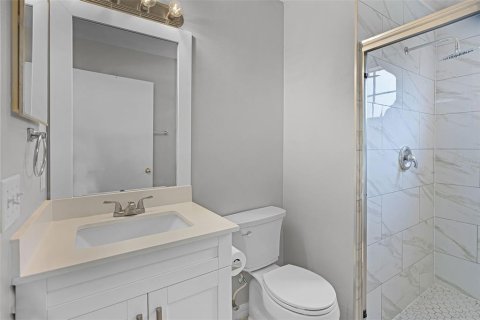 Condominio en venta en Kissimmee, Florida, 3 dormitorios, 126.07 m2 № 1838094 - foto 12