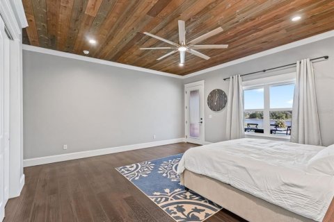 House in Weirsdale, Florida 4 bedrooms, 282.33 sq.m. № 1885148 - photo 23