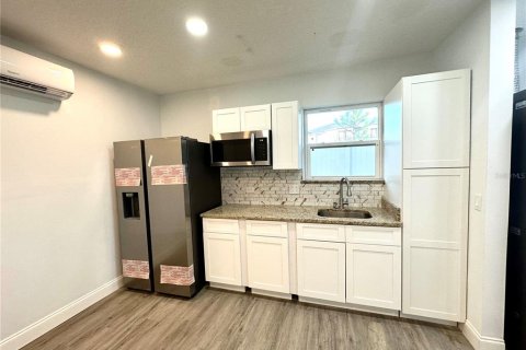 Casa en venta en Casselberry, Florida, 4 dormitorios, 166.57 m2 № 1821406 - foto 14