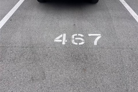 Condo in Plantation, Florida, 2 bedrooms  № 1987697 - photo 19