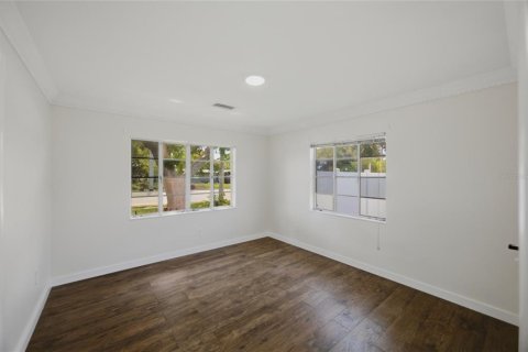 House in Tampa, Florida 3 bedrooms, 181.16 sq.m. № 2227595 - photo 14