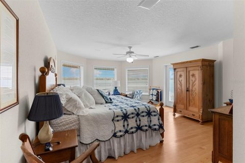 Villa ou maison à vendre à Treasure Island, Floride: 4 chambres, 308.9 m2 № 2223560 - photo 28