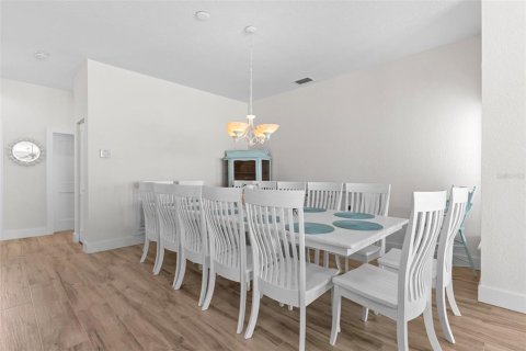 Villa ou maison à vendre à Treasure Island, Floride: 4 chambres, 308.9 m2 № 2223560 - photo 15