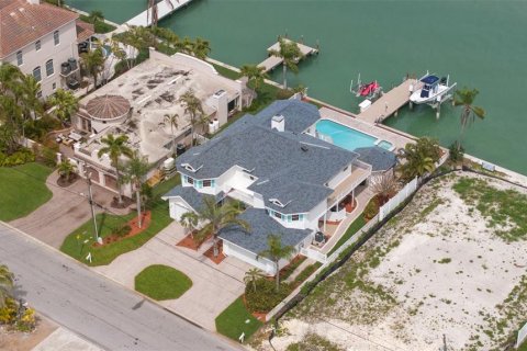 Villa ou maison à vendre à Treasure Island, Floride: 4 chambres, 308.9 m2 № 2223560 - photo 7