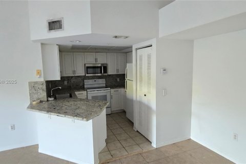Copropriété à vendre à West Palm Beach, Floride: 2 chambres, 95.32 m2 № 1974428 - photo 9