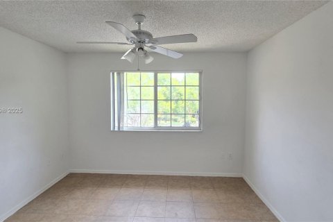 Copropriété à vendre à West Palm Beach, Floride: 2 chambres, 95.32 m2 № 1974428 - photo 21