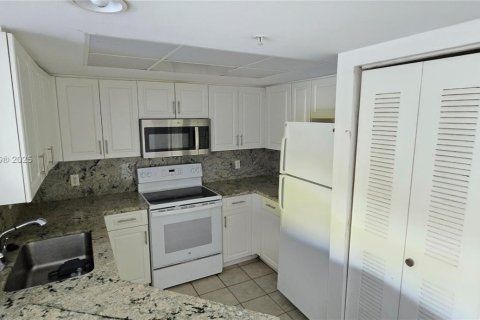 Copropriété à vendre à West Palm Beach, Floride: 2 chambres, 95.32 m2 № 1974428 - photo 11