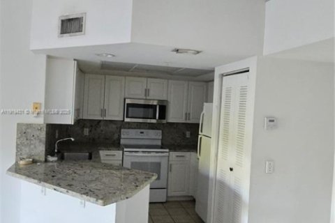 Copropriété à vendre à West Palm Beach, Floride: 2 chambres, 95.32 m2 № 1974428 - photo 8