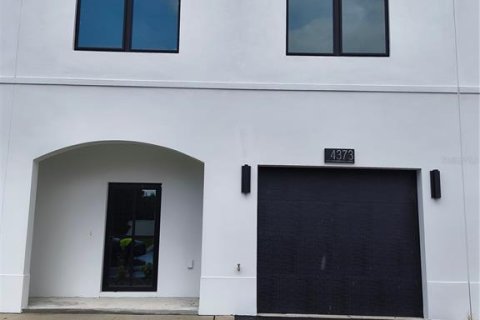 Touwnhouse à Tampa, Floride 3 chambres, 161.37 m2 № 2210677