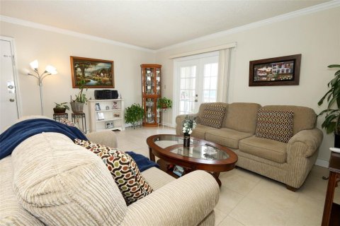 Condominio en venta en Altamonte Springs, Florida, 2 dormitorios, 76.92 m2 № 1857846 - foto 4
