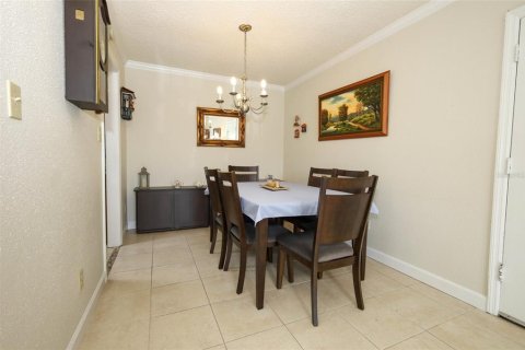 Condominio en venta en Altamonte Springs, Florida, 2 dormitorios, 76.92 m2 № 1857846 - foto 5