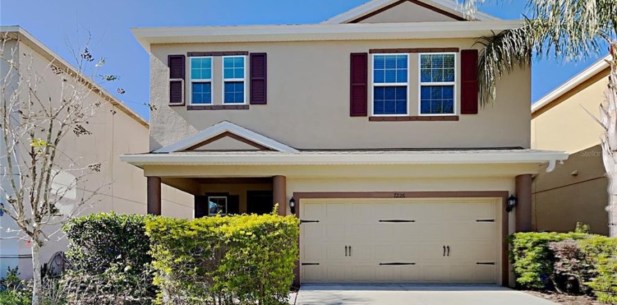 House in Ruskin, Florida 4 bedrooms, 239.69 sq.m. № 2198746