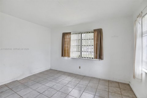 Villa ou maison à vendre à Oakland Park, Floride: 2 chambres, 90.12 m2 № 2006735 - photo 22