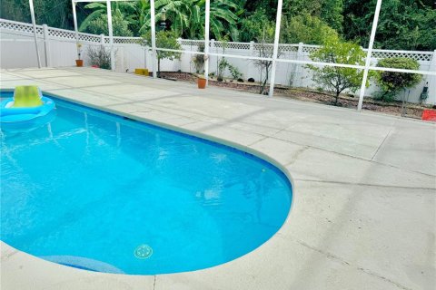 Villa ou maison à vendre à Davenport, Floride: 5 chambres, 204.66 m2 № 2402877 - photo 8