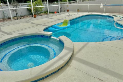 Villa ou maison à vendre à Davenport, Floride: 5 chambres, 204.66 m2 № 2402877 - photo 6
