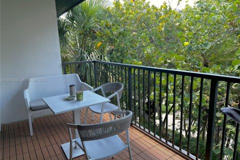 Condominio en alquiler en Key Biscayne, Florida, 2 dormitorios, 134.71 m2 № 1984128 - foto 16