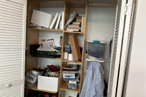 Condominio en alquiler en Key Biscayne, Florida, 2 dormitorios, 134.71 m2 № 1984128 - foto 30