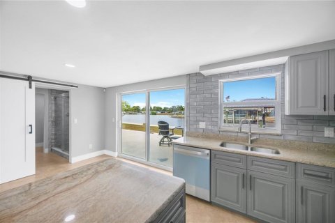 Casa en venta en Ruskin, Florida, 2 dormitorios, 147.9 m2 № 2098266 - foto 6