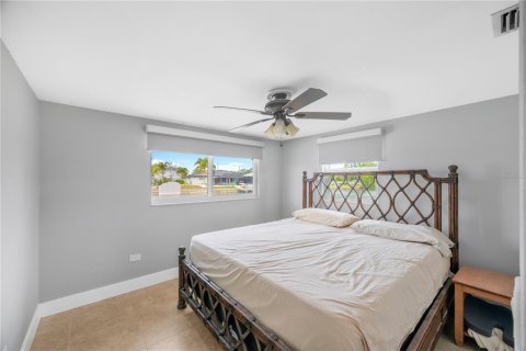 Casa en venta en Ruskin, Florida, 2 dormitorios, 147.9 m2 № 2098266 - foto 12