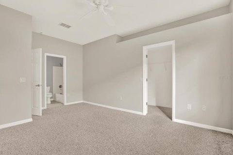 Villa ou maison à vendre à Land O' Lakes, Floride: 2 chambres, 158.31 m2 № 1913309 - photo 13