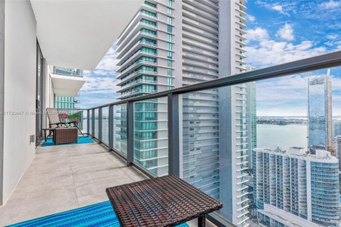 Condominio en alquiler en Miami, Florida, 1 dormitorio, 69.31 m2 № 1633646 - foto 12