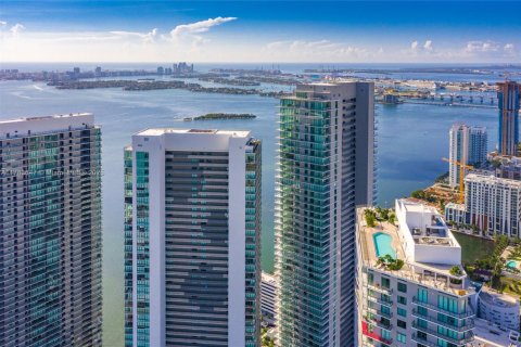 Condominio en alquiler en Miami, Florida, 1 dormitorio, 69.31 m2 № 1633646 - foto 28