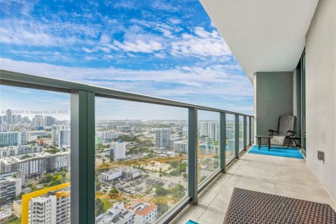 Condominio en alquiler en Miami, Florida, 1 dormitorio, 69.31 m2 № 1633646 - foto 13