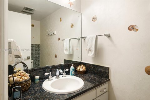 Купить виллу или дом в Пайнкрест, Флорида 4 спальни, 243.03м2, № 2068117 - фото 19