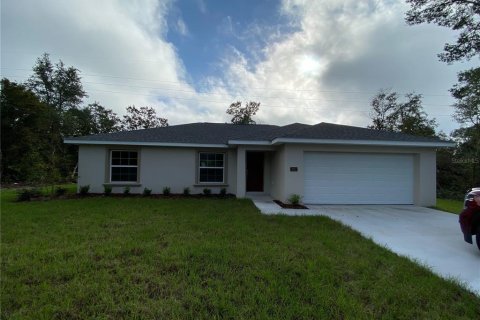 House in Ocala, Florida 3 bedrooms, 124.02 sq.m. № 2229436
