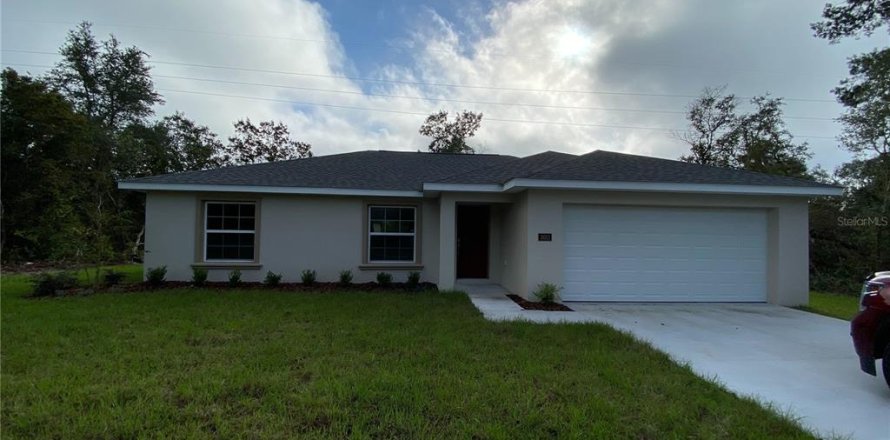 Casa en Ocala, Florida 3 dormitorios, 124.02 m2 № 2229436