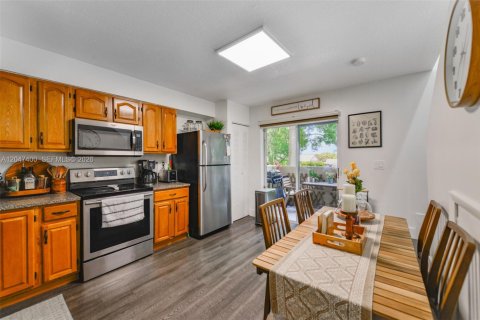 Copropriété à vendre à Miami, Floride: 2 chambres, 104.98 m2 № 2248163 - photo 11
