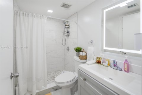 Copropriété à vendre à Miami, Floride: 2 chambres, 104.98 m2 № 2248163 - photo 16