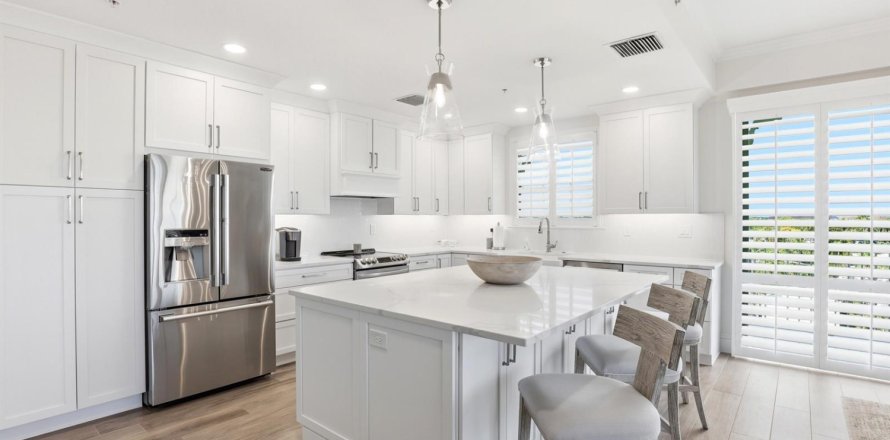 Condominio en Juno Beach, Florida, 2 dormitorios  № 2146279